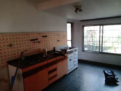 Juan J Castelli 100
