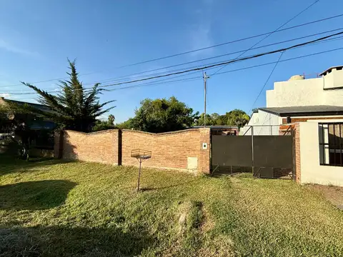 QUINTA CON PILETA EN SAUCE VIEJO