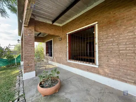 CASA QUINTA CON PILETA EN SAUCE VIEJO
