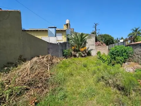 Terreno en Venta en Ezpeleta Oeste, USD 42.000