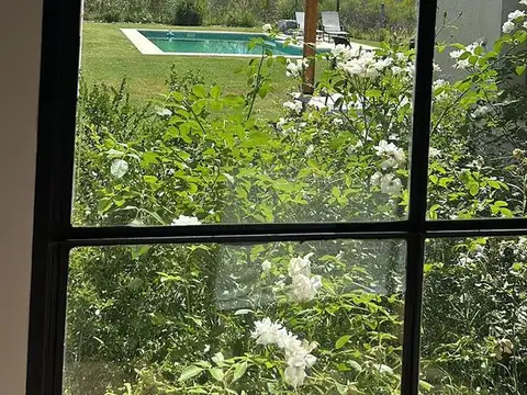 Casa en Alquiler Temporal con pileta, en el Barrio Los Robles, Harás Santa Maria, Escobar, G.B.A Norte
