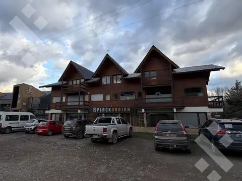Local comercial + Galpon sobre Ruta 40