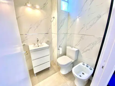 Depto Tipo Casa 4 ambientes con 1 baño
