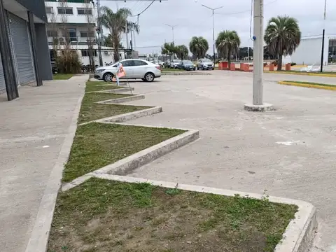 Local en Alquiler en Capitán Bermudez, $ 605.000