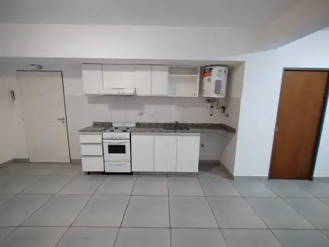 Av Directorio 3800, Piso 2