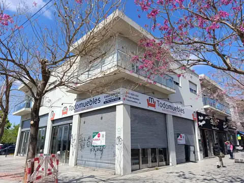 Av Senador Morón 1400