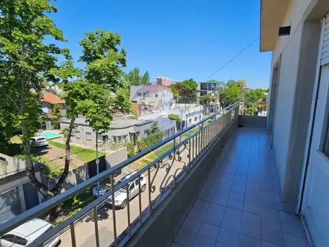 Departamento en Venta con 2 cocheras
