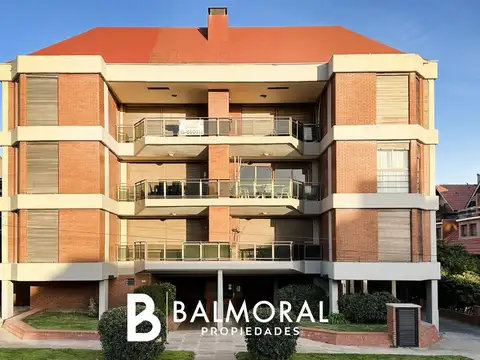 Departamento - Alquiler temporario - Argentina, Pinamar - Av. Libertador 1800