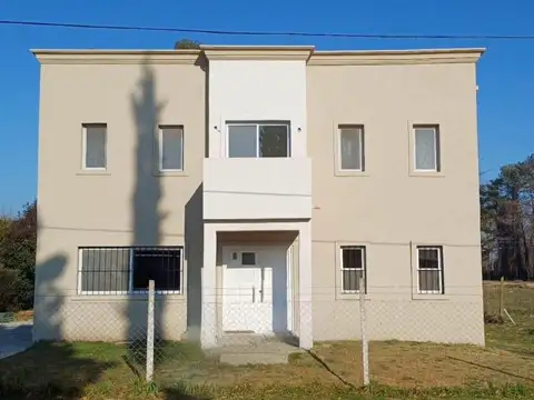Casa Apta credito a la venta en Parque Sakura