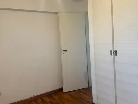 Departamento en alquiler c/ cochera en Lanús Este