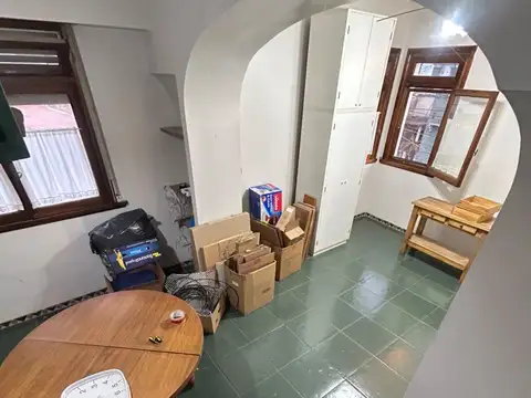 Depto Tipo Casa en Venta en Olivos, USD 119.000