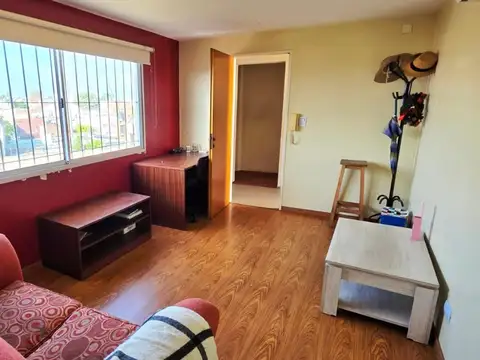 Depto Tipo Casa en Venta en Ramos Mejía, USD 88.000