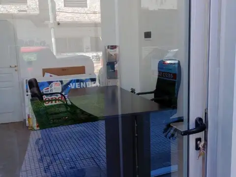 Local en Venta Via Pública
