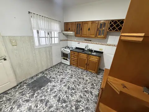 Departamento 4 ambientes con 3 baños