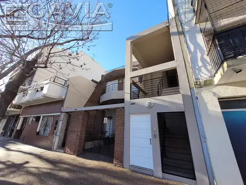 Depto Tipo Casa en Alquiler de 2 ambientes