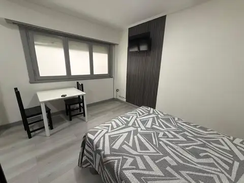 Monoambiente lateral en alquiler Zona Aldrey