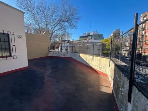 Depto Tipo Casa en Venta de 4 ambientes