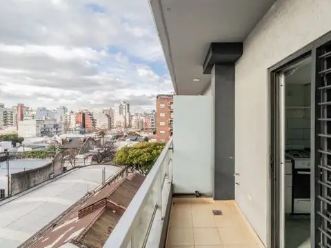 Av. Directorio 3233 , Piso 5