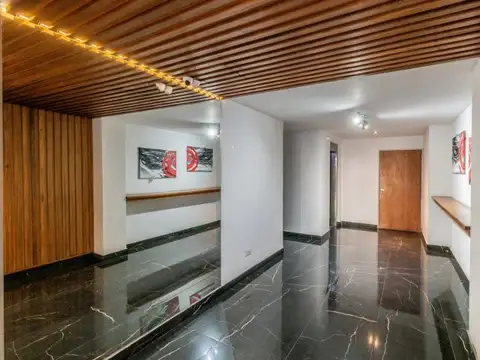 Av. Directorio 3233 , Piso 5