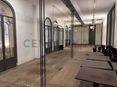 Alquiler Oficina 304 m² – Galería Güemes – Vista a San Martín y a la Galería, Ed