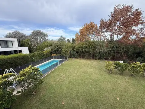 Casa VENTA 4 dormitorios c/ dependencias, Nordelta, La Alameda