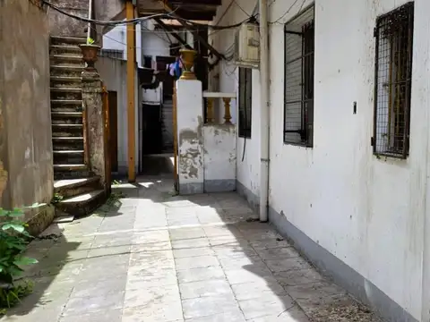 CASA CON 9 DEPARTAMENTOS ALQUILADOS -IDEAL RENTA