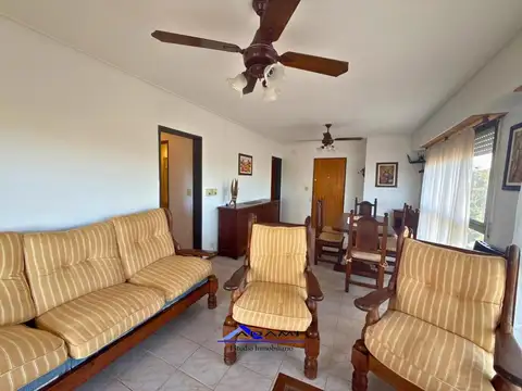 Departamento 3 ambientes con 2 baños
