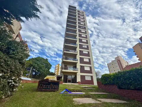 Alameda 201 , Piso 4