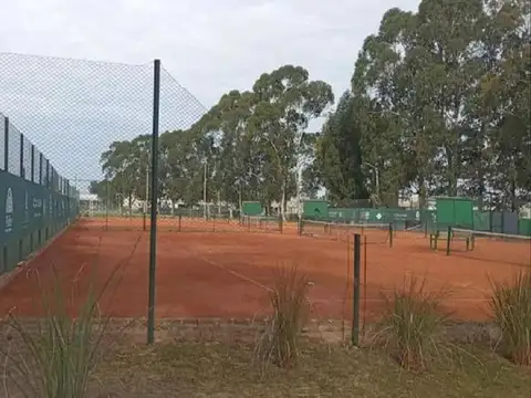Lote a la laguna en San Antonio, Canning Village- Ezeiza.