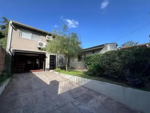 Cristóbal Colon e/ Entre Ríos y Santa Fe