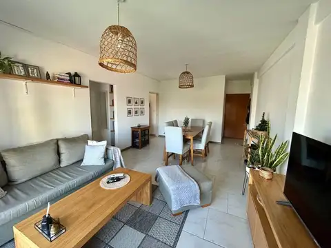VENTA DEPARTAMENTO 2 AMBIENTES RAMOS MEJÍA COCHERA