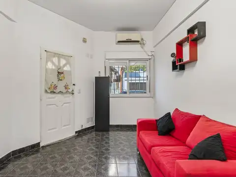 Departamento en Alquiler en Caseros, $ 550.000