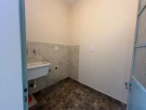 VENTA CASA 2 DORMITORIOS CANDIOTI NORTE
