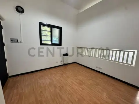 CERETTI 1700, Piso 0