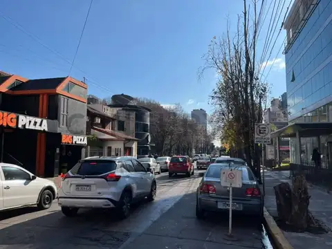 Lavalle 400, Piso 0