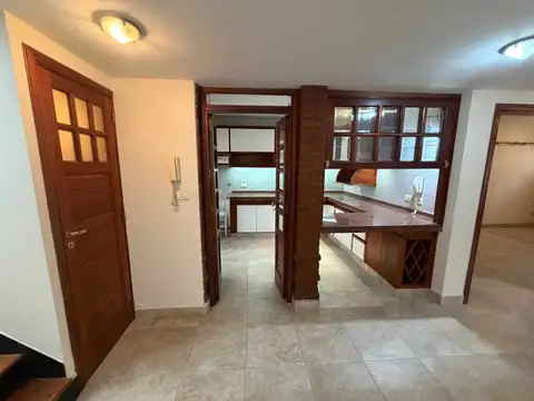 Depto Tipo Casa en Venta 33 años