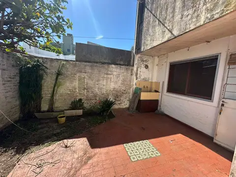 Depto Tipo Casa en Alquiler al Suroeste