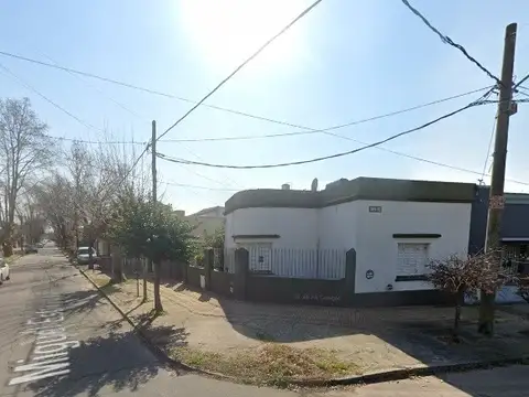 Casa en venta en Temperley