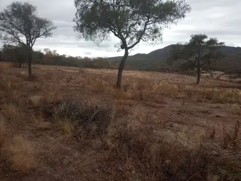 Coronel Moldes. Dique Cabra Corral. RP 47