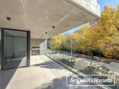Alquiler Departamento 3 Dormitorios con 2 cocheras Fisherton Park