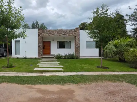 Casa - Venta - Argentina, Juana Koslay