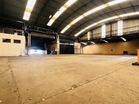 Galpon en Alquiler 100  mts Fondo