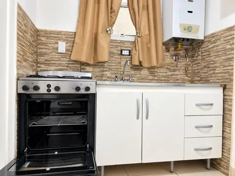 Departamento en Alquiler en Versalles, $ 700.000