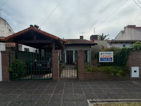 Casa en venta c/ cochera en San Antonio de Padua