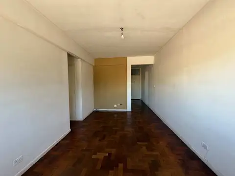 Departamento en Venta en Versalles, USD 75.000