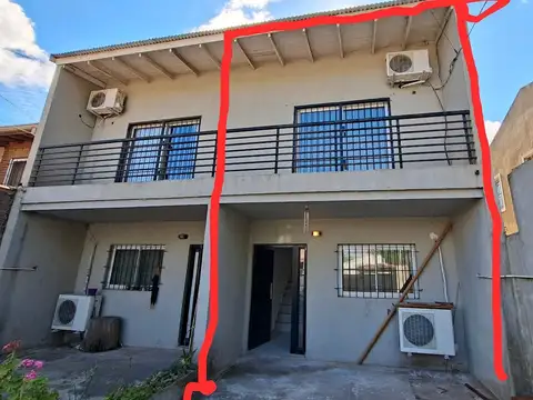 Depto Tipo Casa en Alquiler de 3 ambientes