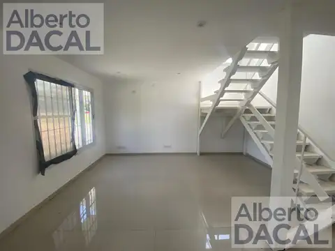 Casa en Alquiler en Tolosa, $ 850.000