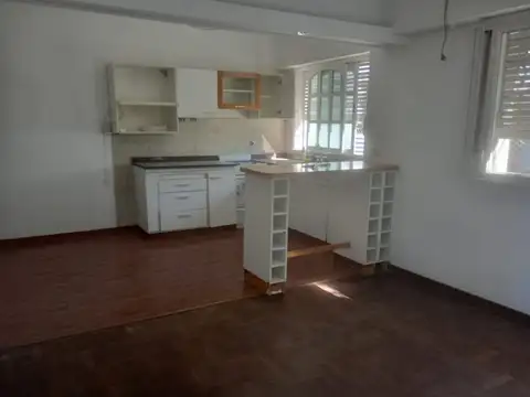 PH EN ALQUILER DE 3 DORMITORIOS Y TERRAZA