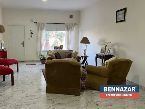 Maestro Reina 2500