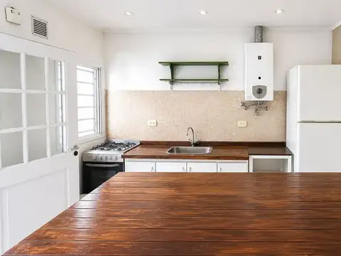 Depto Tipo Casa en Venta de 4 ambientes